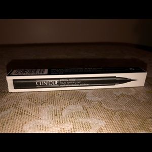 NEW: Clinique Pretty Easy Liquid Eyeliner Pen